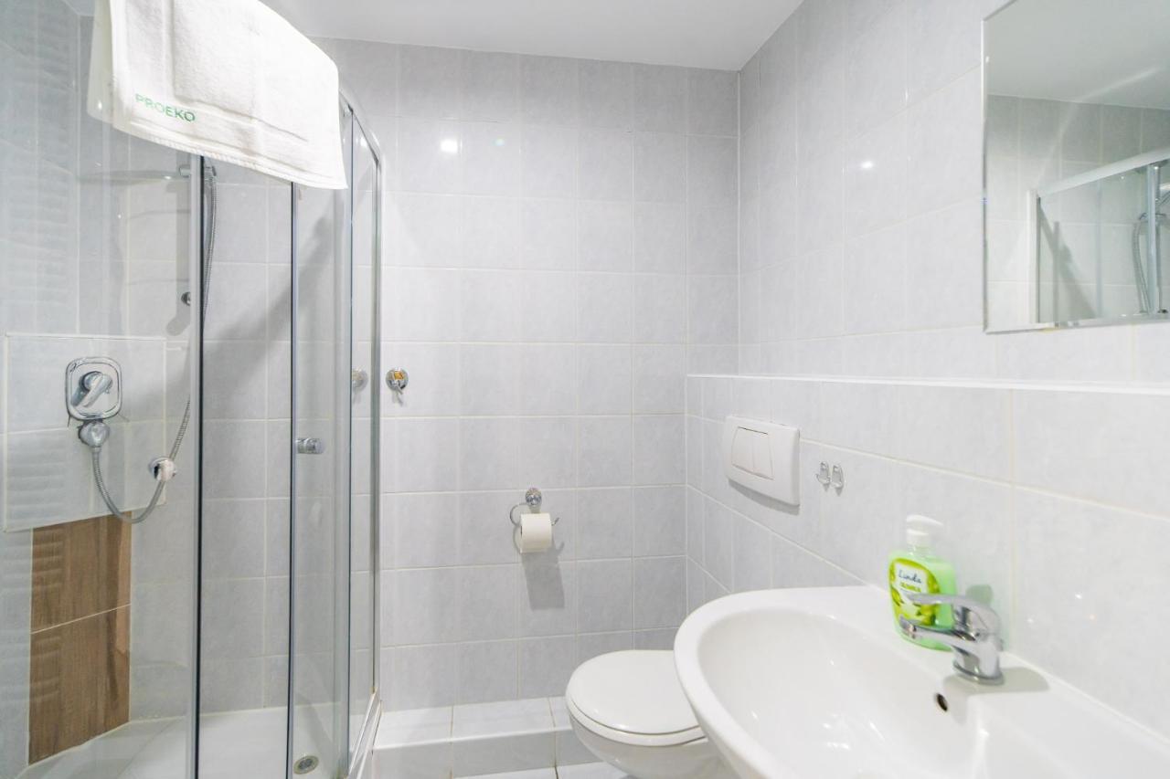 Apartamenty Proeko Polonia 科沃布热格 外观 照片